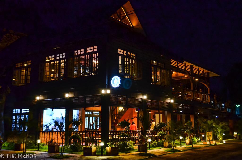 The Manor Hotel Nyaung Shwe Bagian luar foto