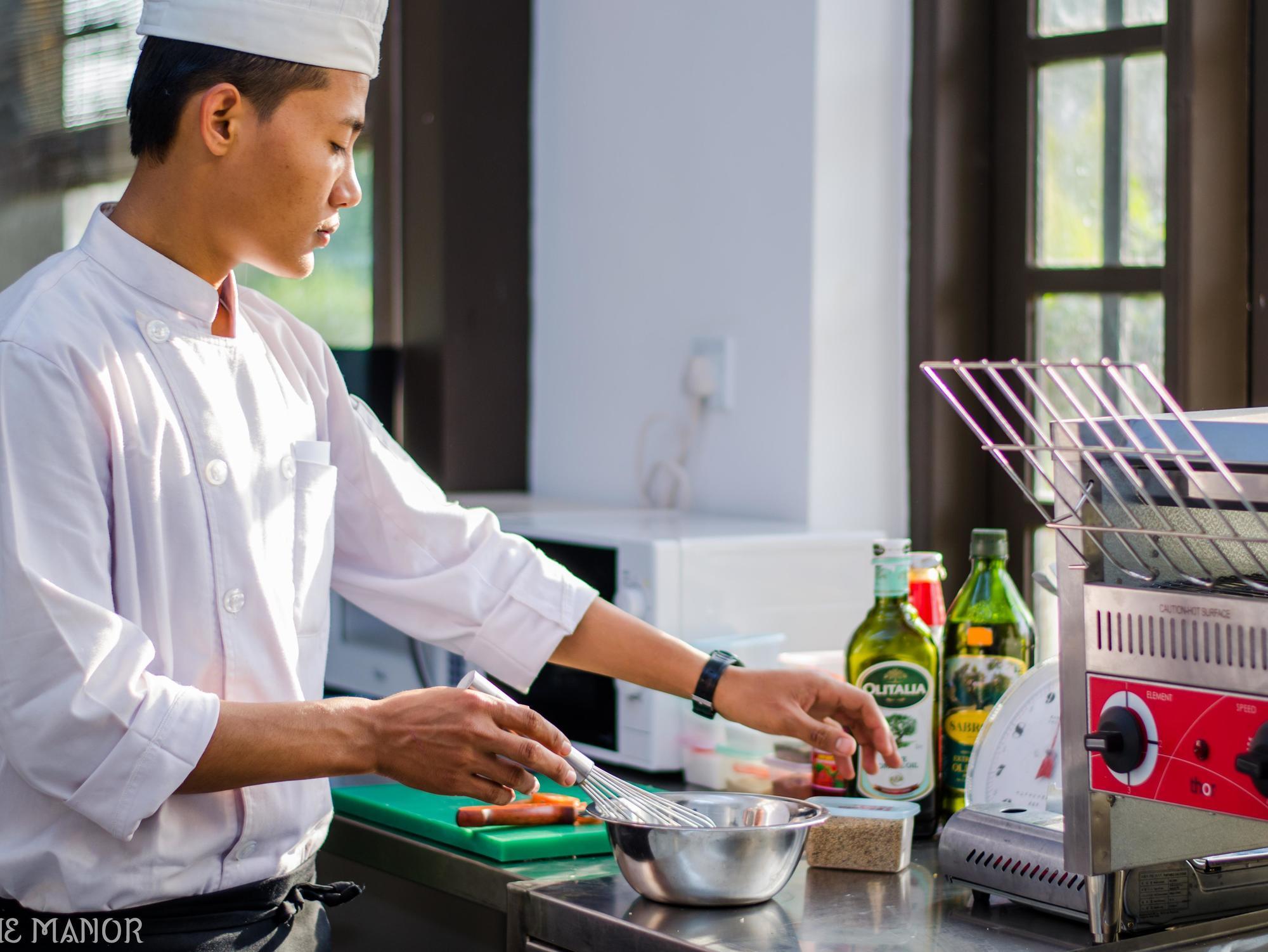The Manor Hotel Nyaung Shwe Bagian luar foto