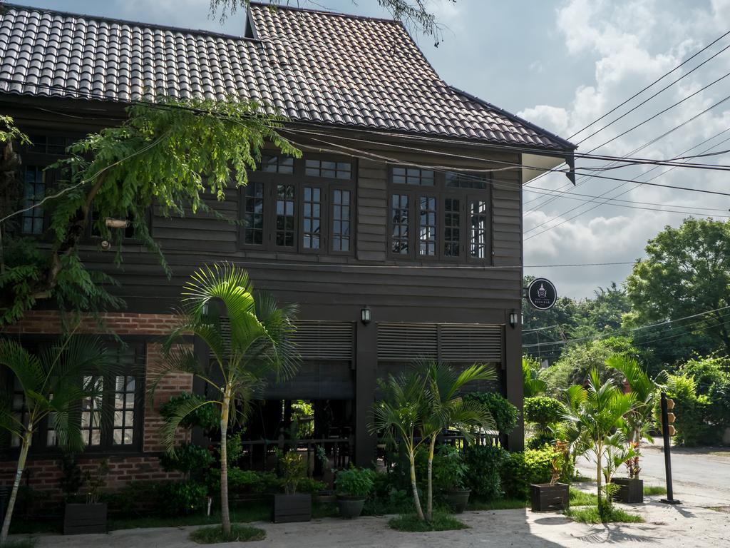 The Manor Hotel Nyaung Shwe Bagian luar foto