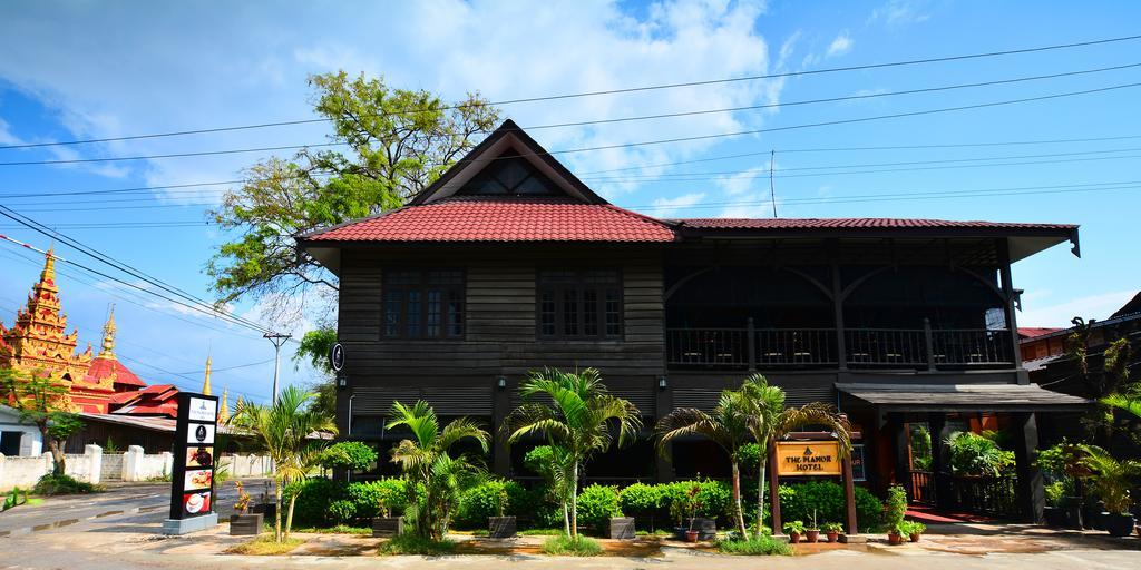The Manor Hotel Nyaung Shwe Bagian luar foto