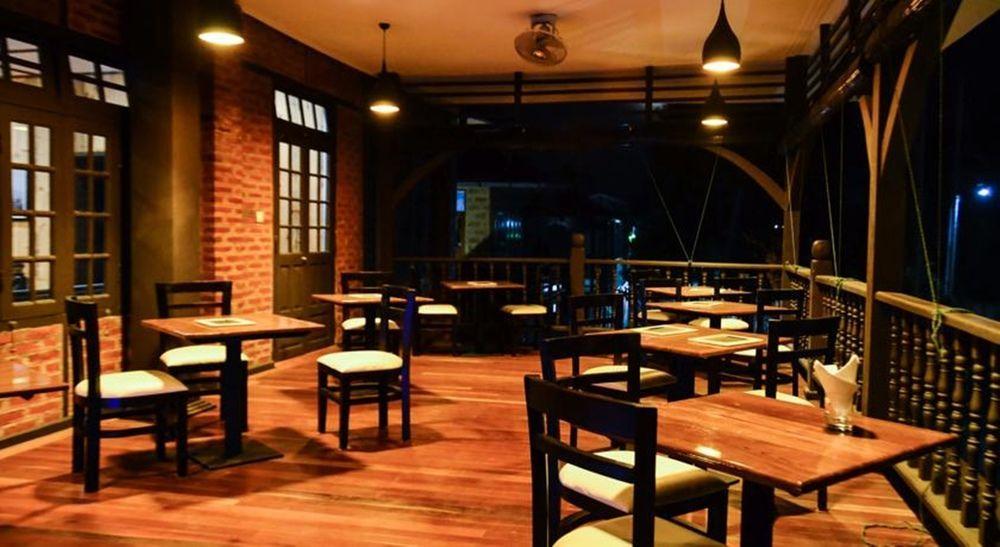 The Manor Hotel Nyaung Shwe Bagian luar foto