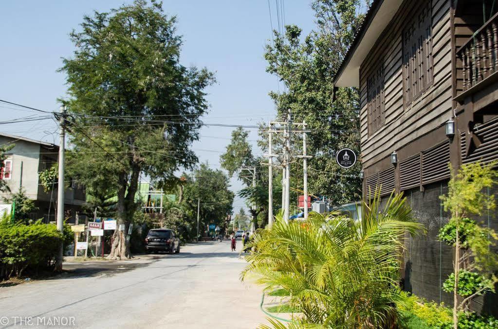 The Manor Hotel Nyaung Shwe Bagian luar foto